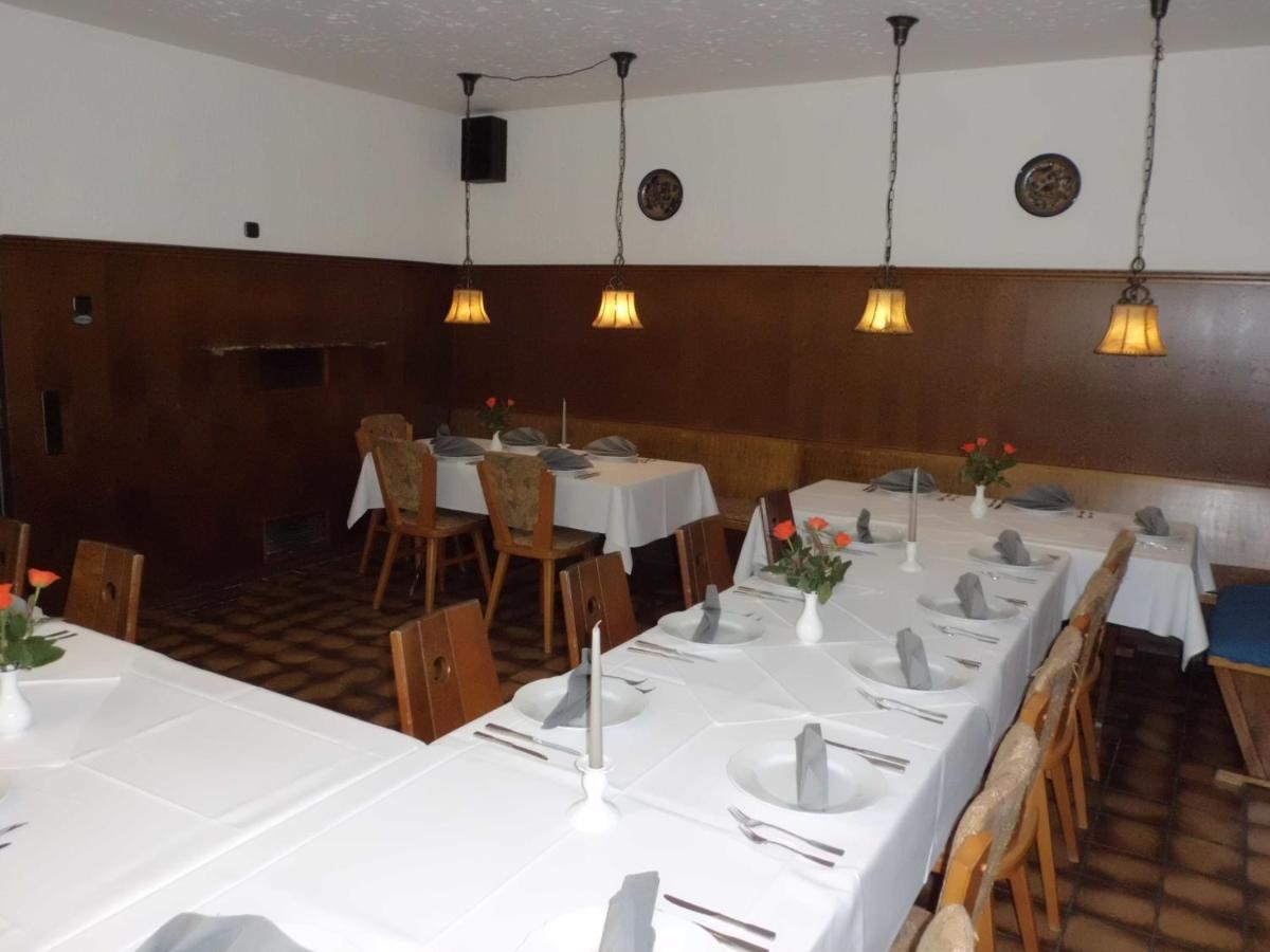 Hotel Restaurant Zur Pfanne Urbar  Exterior photo